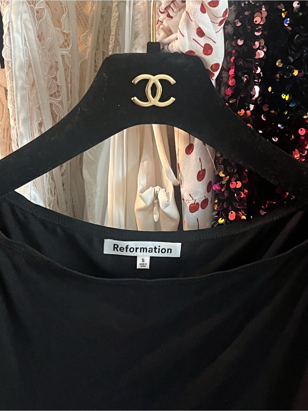 Reformation Black Dress π©π© Classy with ruffle on bottom π©π© size Small - Picture 1 of 6